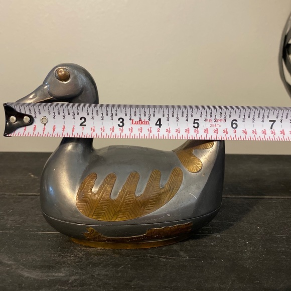 Mid modern vintage pewter and brass duck - Picture 8 of 9